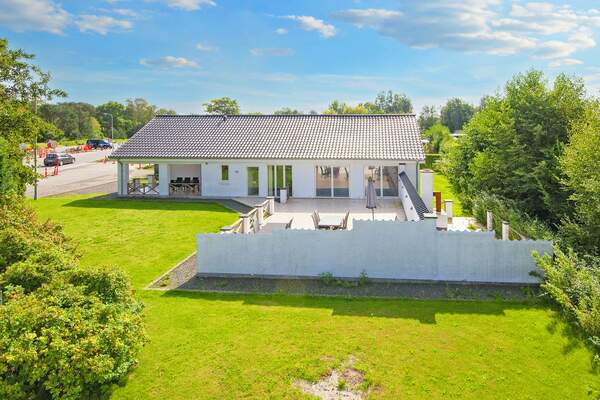 Download Badeforhaeng strand hus For iPhone