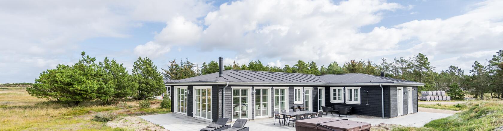 Søg efter et område eller en by